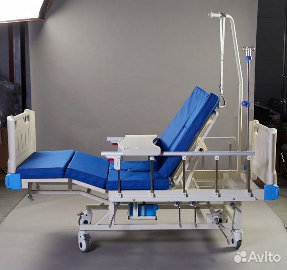 Медицинская кровать от фабрики