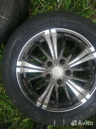 Литые диски 205/55 R16 с летней резиной Yokohama