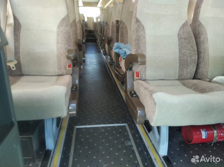 Туристический автобус King Long XMQ6127C, 2014