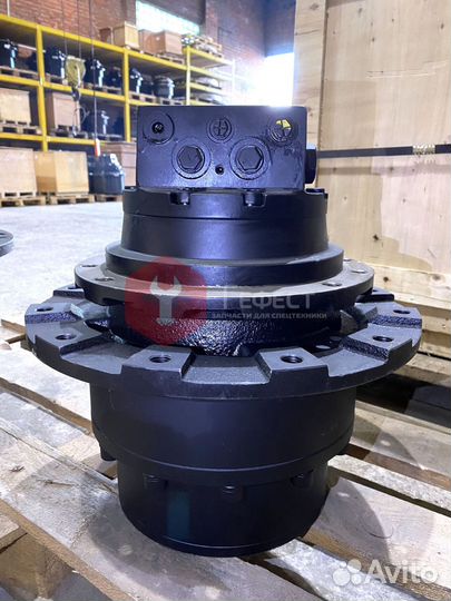 Бортовой редуктор Hitachi ZX70-HHE 9224123