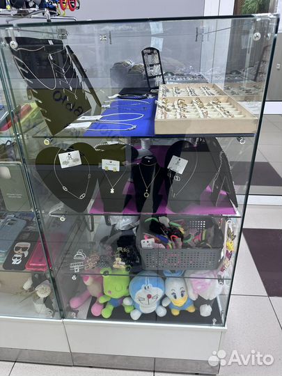 Готовый бизнес,отдел бижутерии и чехлов