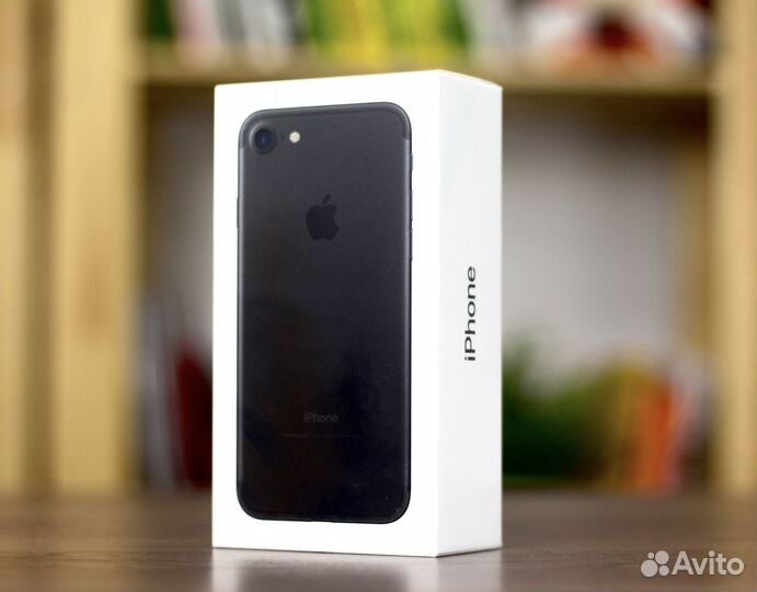 Коробка от iPhone 7