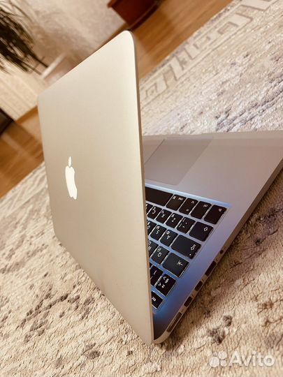 Macbook pro 13 retina a1502 2013