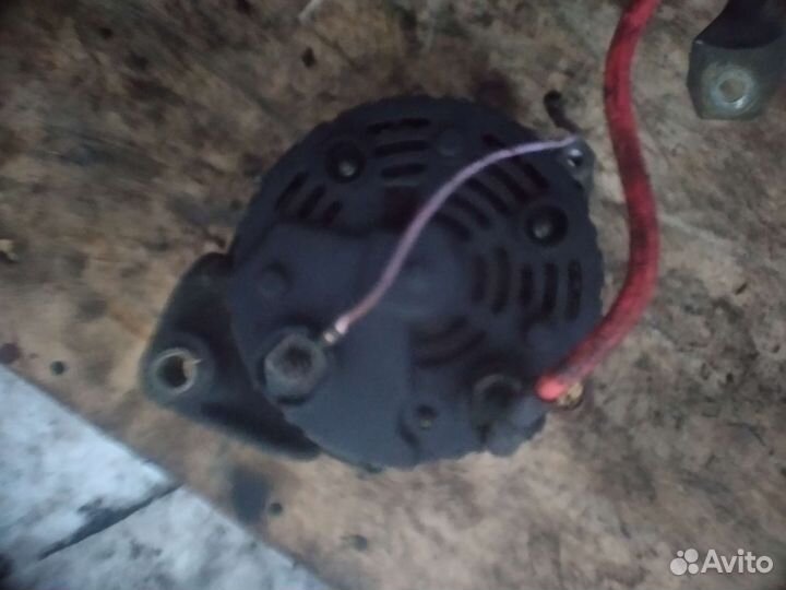 Генератор Renault megan Scenik 1.4-1.6 бензин