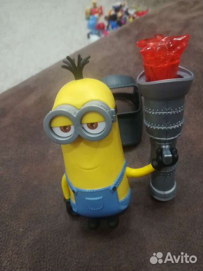 Игрушка миньон