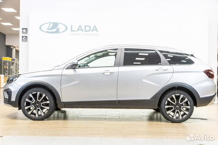 LADA Vesta 1.8 CVT, 2025