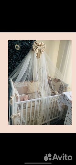 Бортики в детскую кроватку, балдахин, держатель