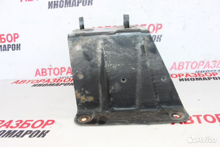 Кронштейн запасного колеса для Toyota Cami 2001-2