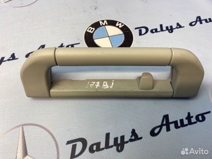 Ручка потолка Bmw 745I E65 N62B44 2002Г. Март