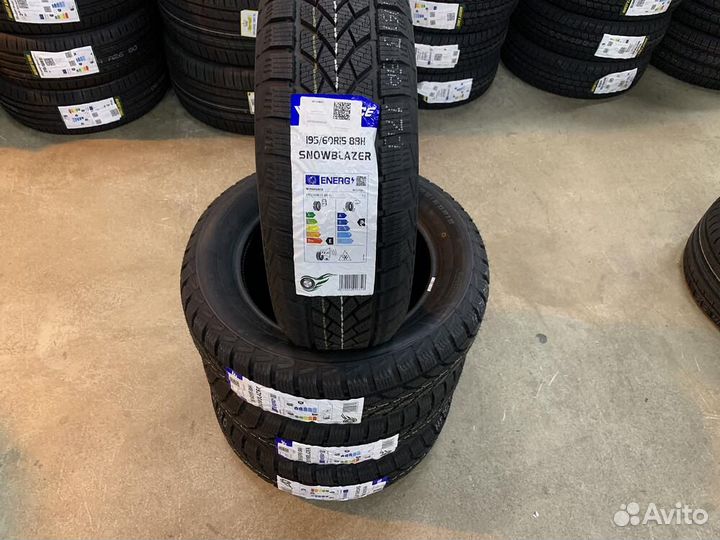 Windforce Snowblazer 195/60 R15 88H