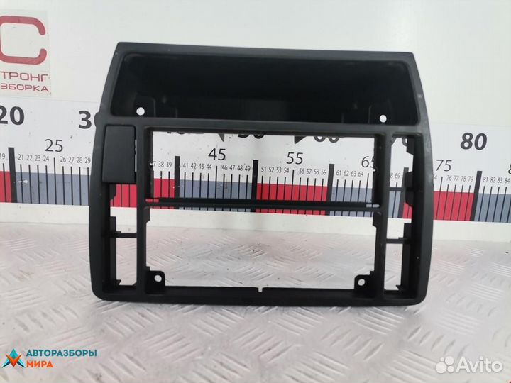 Рамка под магнитолу Volkswagen Passat B5 1998