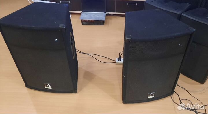 Колонки активные Wharfedale 1200W Pro 2шт SVP-15P