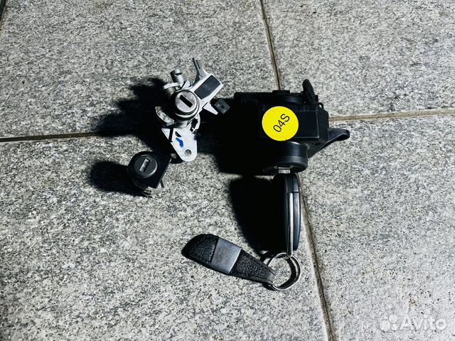 Комплект личинок ключ замок ауди а6 с6