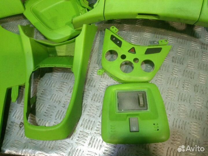 Обшивка салона Chevrolet Aveo T300 седан 1.6 2012