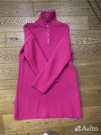 Вязаное платье свитер