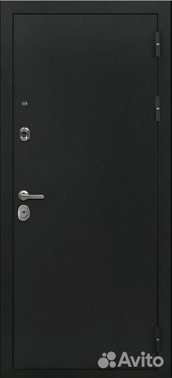 Двери входные металлические страж новые
