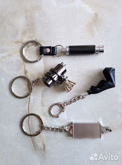 Брелки автоспорт тематика