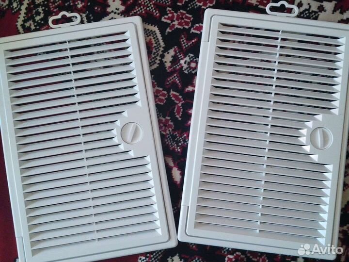 Люк ревизионный 20*30 см 2 шт