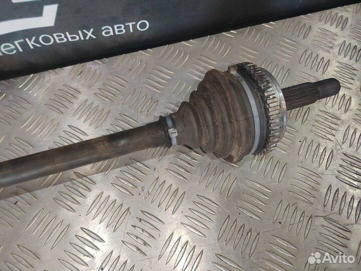 Привод левый LADA Priora 1.6