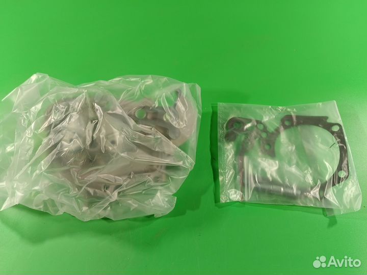 Помпа для Renault Logan