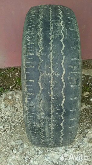 Hankook Radial RA08 215/70 R16