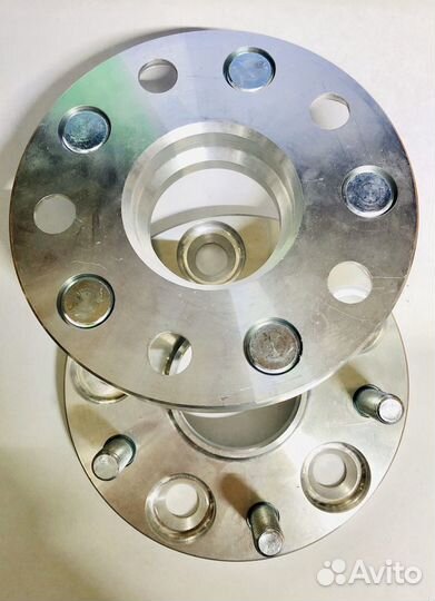 Колёсные полставки 20мм 5х114.3 цо 67.1/54.1