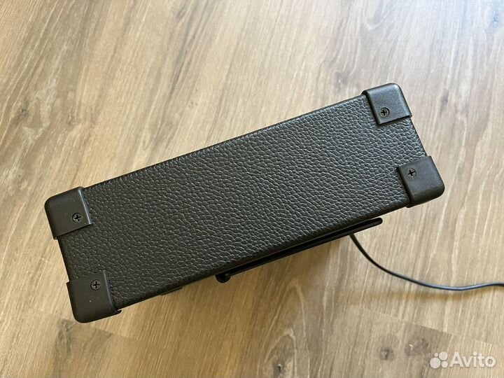 Комбик для электрогитары и бас-гитары Rocket GA10