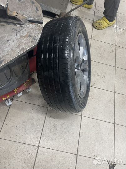 Kumho Ecsta HS51 16/60 R16 92H