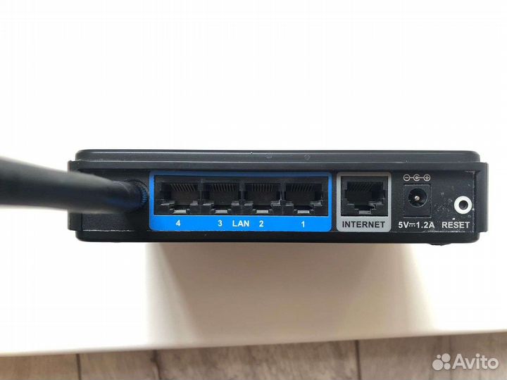 WiFi роутер D-Link DIR-300