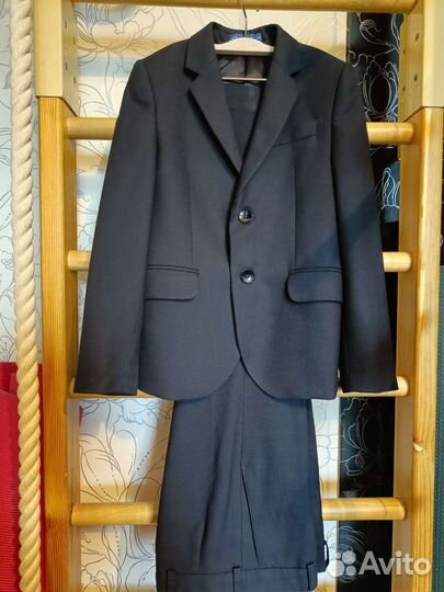 Школьный костюм для мальчика синий 128