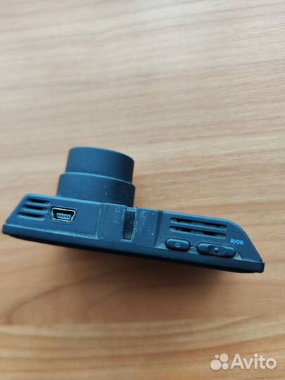 Автомобильный видеорегистратор ritmix