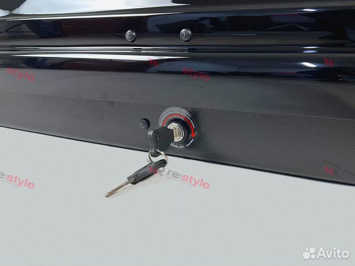 Бокс на крышу серия Cobra 390л Черный