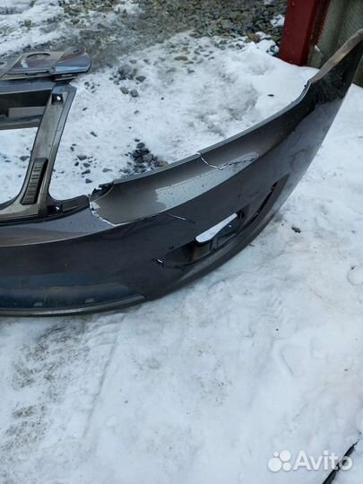 Бампер гранта передний битый