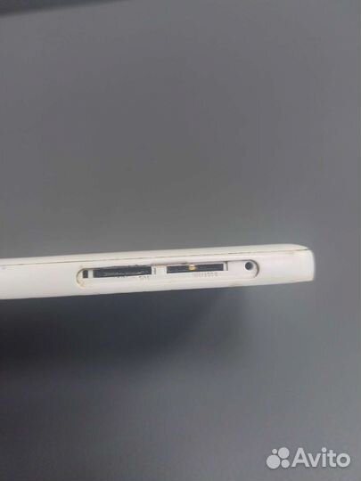 Sony Xperia E5, 16 ГБ