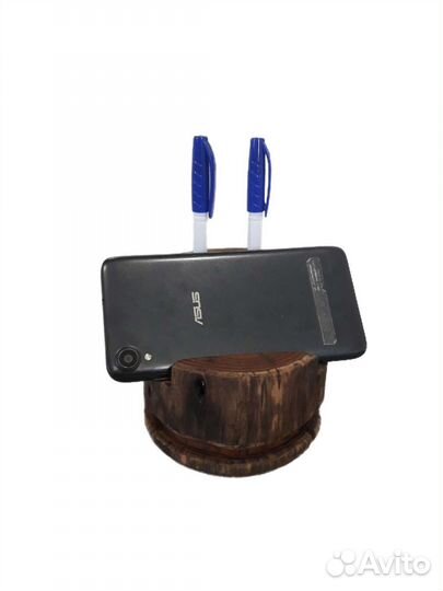 Подставка для смартфона (ручная работа)