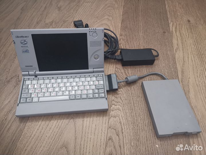 Ноутбук Toshiba Libretto 50CT