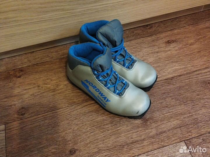 Лыжные ботинки 35 размер