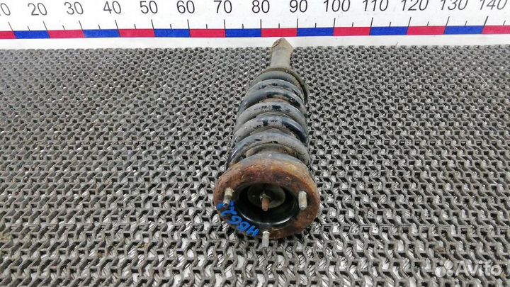 Стойка амортизатора переднего правого Mitsubishi M