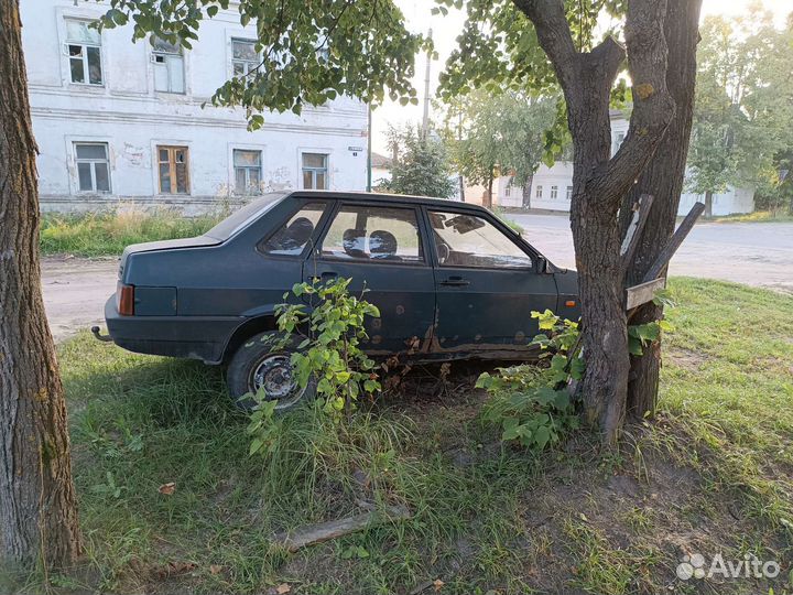 ВАЗ 21099 1.5 МТ, 2000, 239 596 км