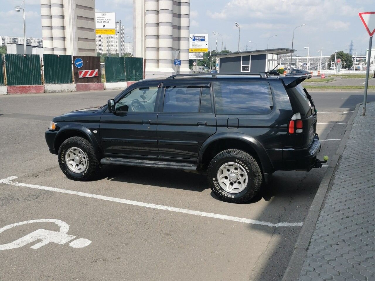 Mitsubishi Pajero Sport: фото владельца
