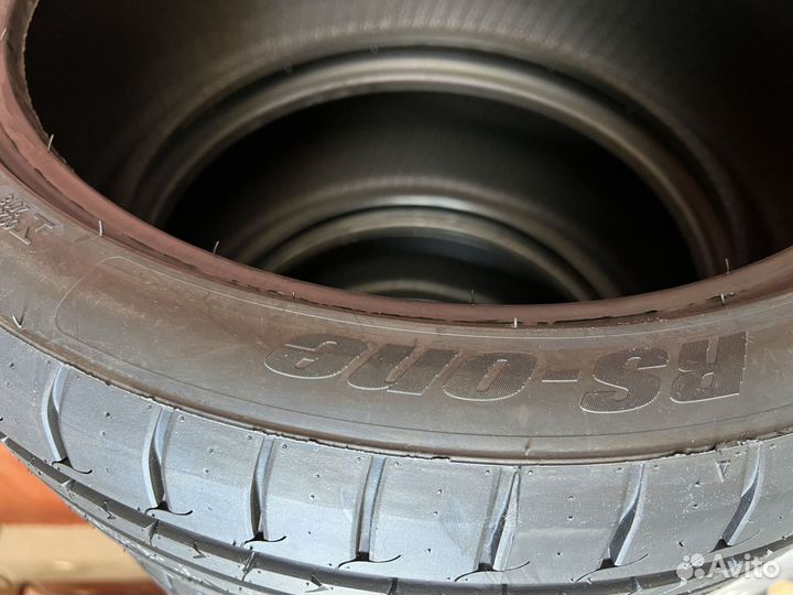 Sunwide RS-One 235/40 R19 94Y