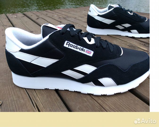 Кроссовки оригинал новые reebok Walk Ultra