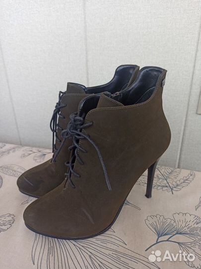 Отдам. Ботильоны женские 39 размер
