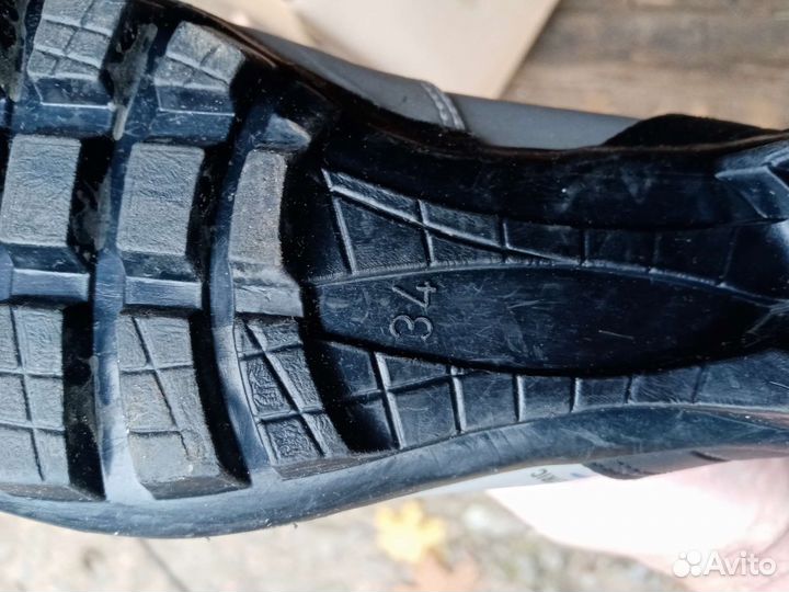 Лыжные ботинки р-р 34