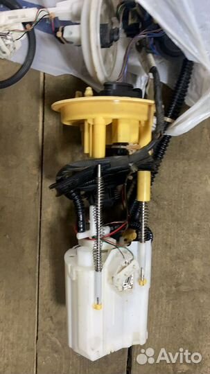 Топливный насос Фольксваген Тигуан