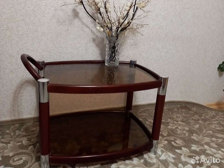 Стол