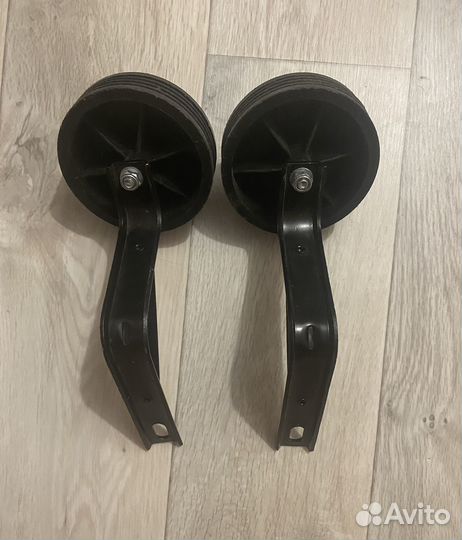 Дополнительные колеса для велосипеда