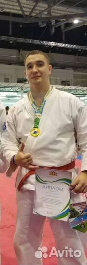 Персональный тренер по кикбоксингу и самообороне