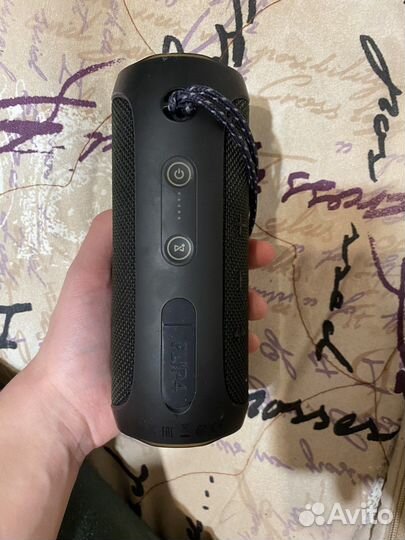 Колонка jbl flip 4
