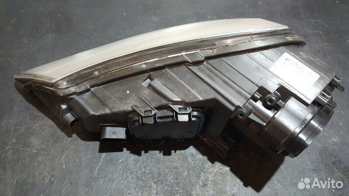 Фары передние Porsche Cayenne 957 GTS M48.01 2008